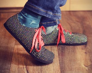 ⚫️🔴A máme hotovo! Boty, které se vám nezhroutí!🔴⚫️ Dvoudenní kurz šití bot jsme před hodinkou úspěšně zakončili.. Vyrobili...